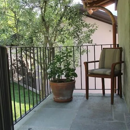 Toldino House 4 Min By Car To Vakantiehuis *
