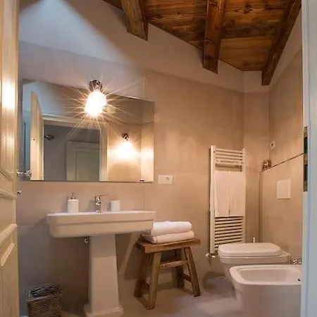 Toldino House 4 Min By Car To בית נופש צ'רנוביו